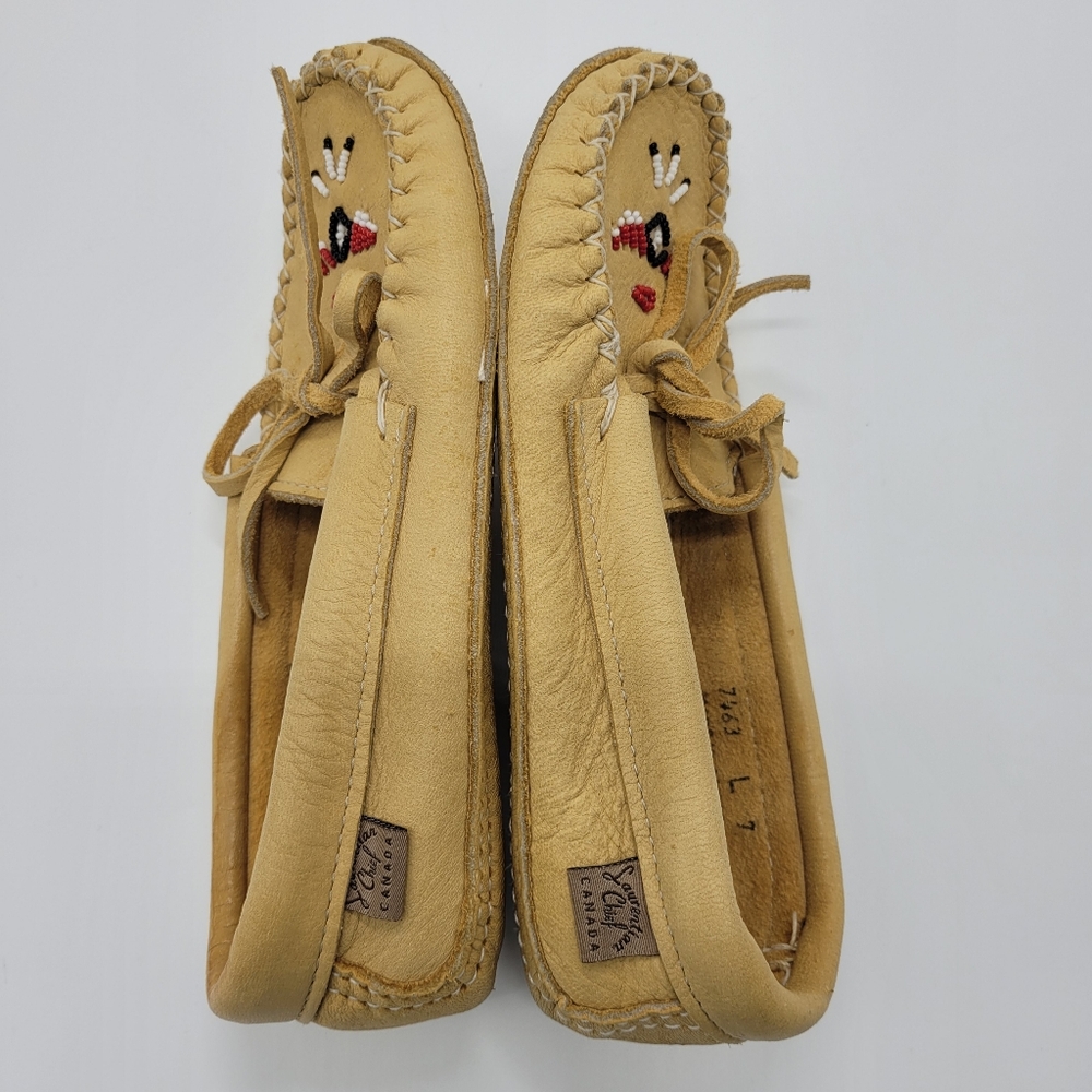 Laurentian Chief Moccasins Tan Moosehide Beaded Canada Style 7463 Womens Size 7 - Picture 10 of 16